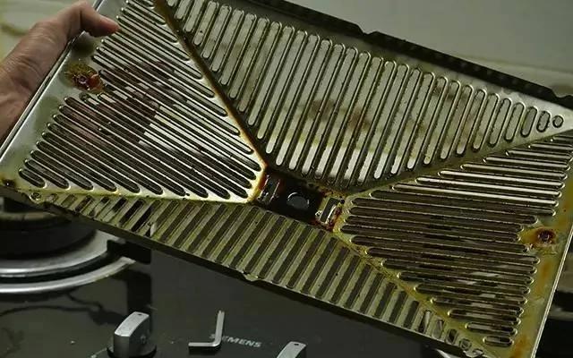 1块钱擦干净整个厨房!这个德国神器轻松除掉10年顽固污渍