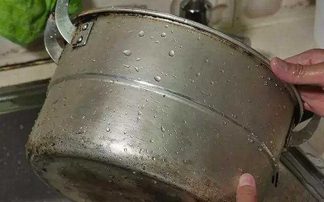 1块钱擦干净整个厨房!这个德国神器轻松除掉10年顽固污渍