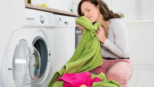 教你妙招,不喷香水衣服能有淡淡的香味