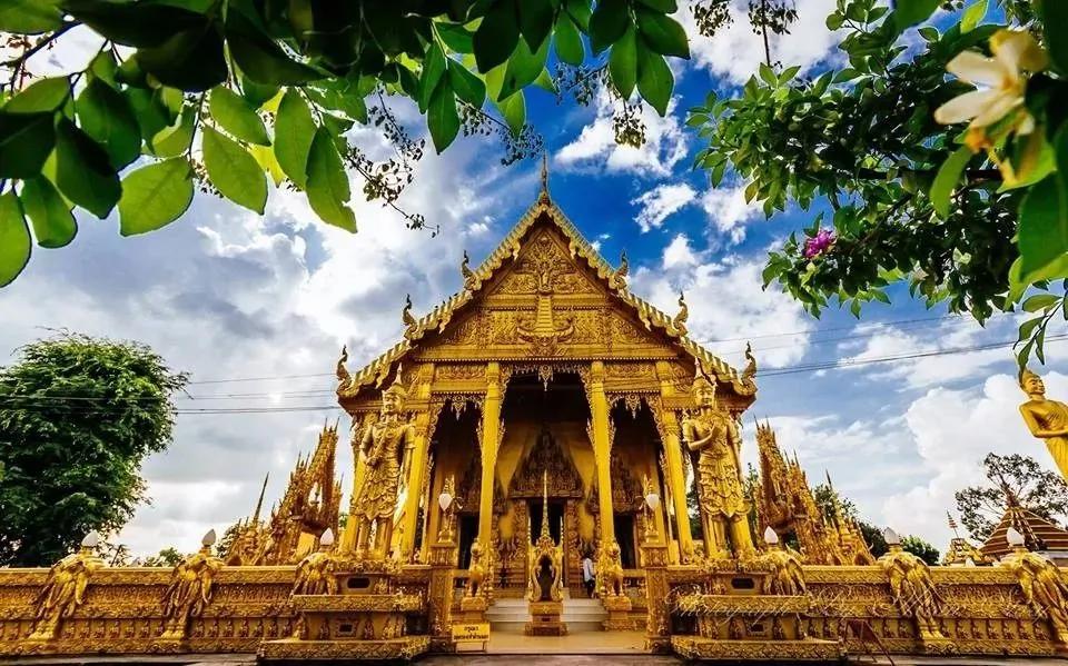 泰网友提醒拍照中国游客:那是烧尸房不是佛寺