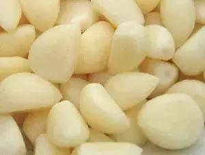 感冒只需一粒蒜 这么用能解救咳嗽与咽痒 全家适用
