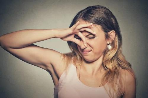 “闻臭屁”有益健康?英学者告诉你真相