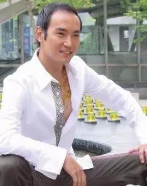 90后集体脱发变秃了…姑娘 请珍惜你的秀发!