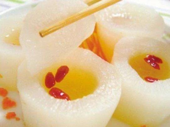 脸上的斑肝被“气”坏了 肝毒没排出 小心肝炎快来看怎么给你的肝解解