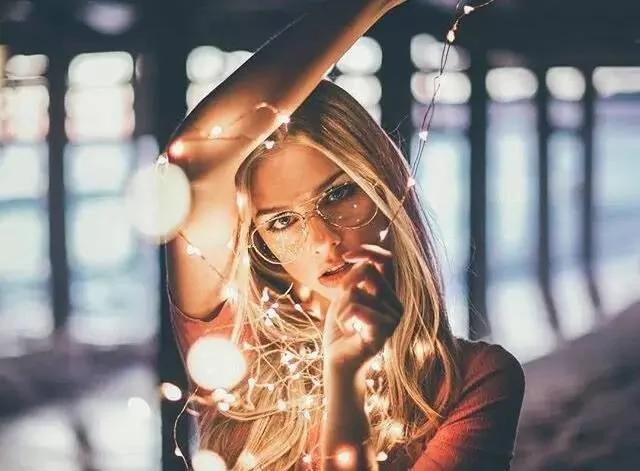 自私的人 会把人情用绝~直戳人心 句句入骨!