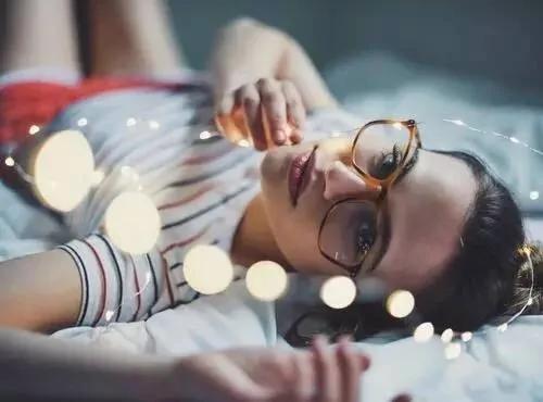 自私的人 会把人情用绝~直戳人心 句句入骨!