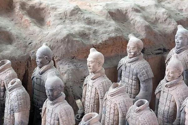 探寻中国古代普通话根源:唐朝时期说西安话 没想到秦汉时期竟然是…