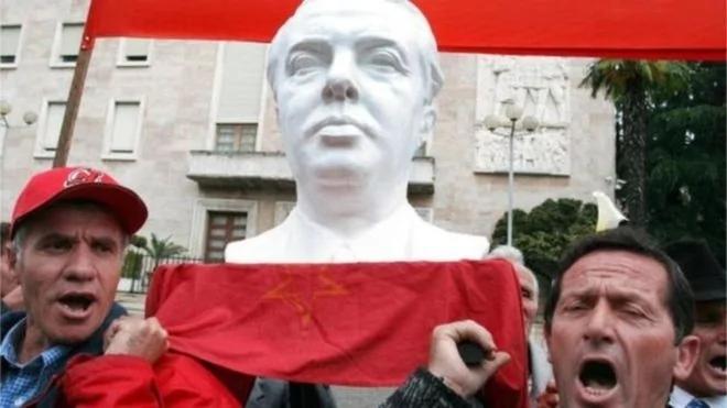 “中国昔日小兄弟”直面历史伤痛