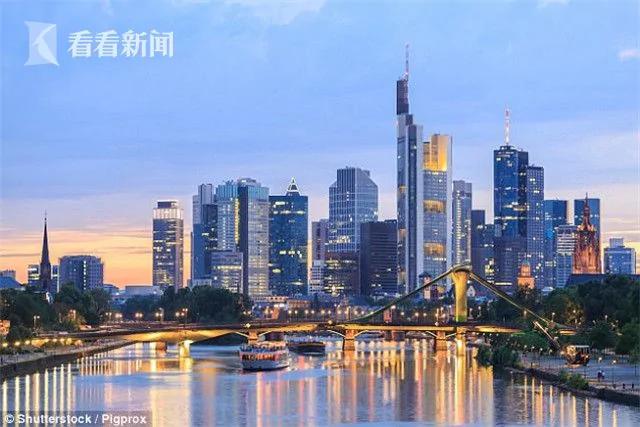 男子忘记自己车停哪 二十年后终于重新找到