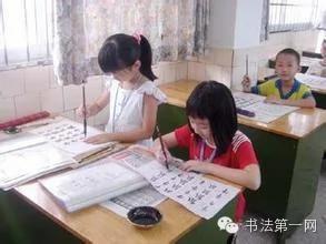 孩子学书法原来有这么多惊人的好处