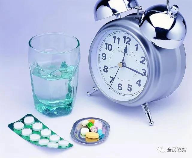 热帖:高血压患者 这么吃药很危险 你还再做吗