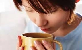 喝热水原来有这9大益处