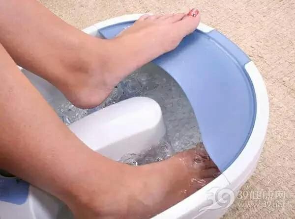 冬天脚冷 用这4招解决