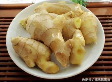 你的姜汤除了难喝并不能治感冒 原来是这步错了