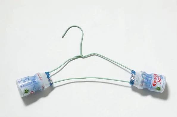 冬天衣服晒不干?一个塑料瓶晾干时间缩一倍