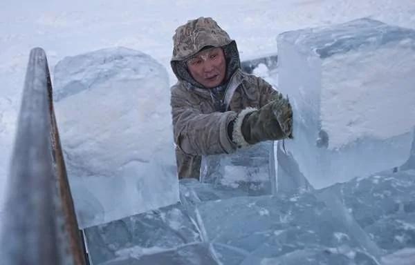 人类最冷的地方 “零下50度”仍要上班上课!