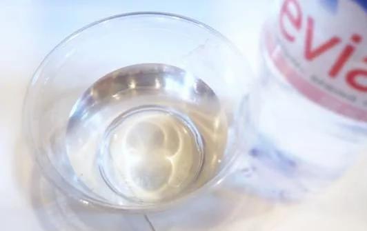 空调再冷也别关 飞机上不为人知关乎性命的秘密