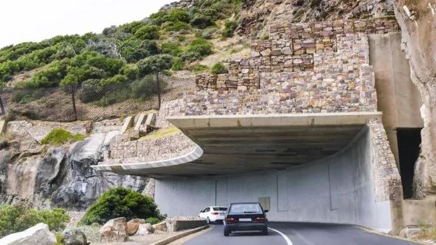 陶醉!开车在“世界上最美的公路”