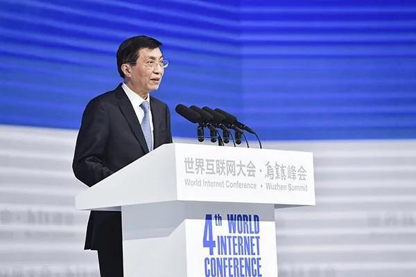 【揭秘】姊妹花被将军团购 世家16套房子产权从清朝绵延至我朝 命运是...