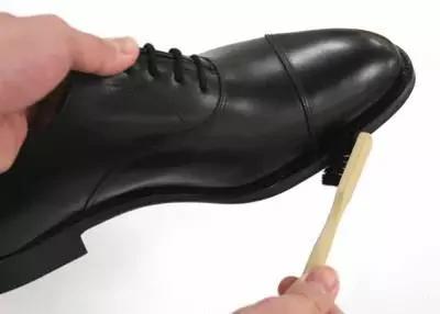 过期牛奶千万别扔 这些用途你绝对想不到