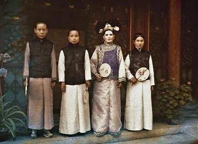 一百年前的真实中国 原来是这么生活的
