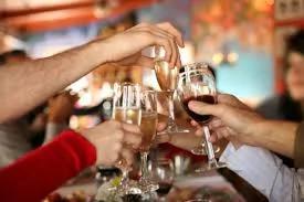 年底了!请远离丑陋酒桌文化和无效聚会