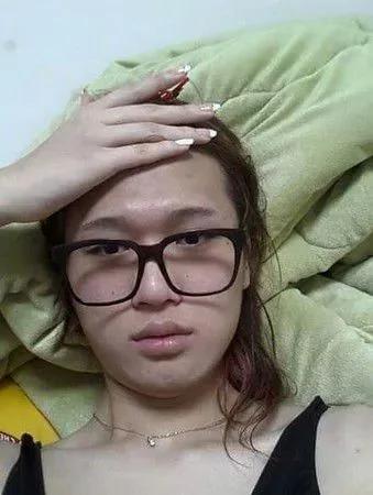 高人气网红化妆和不化妆的对比…堪比换头!