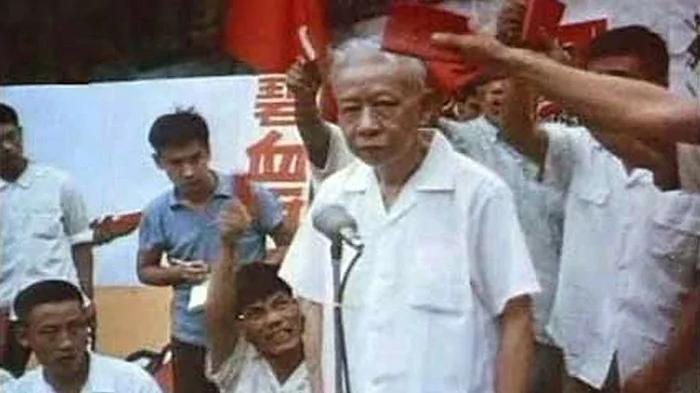 从王实味到刘少奇
