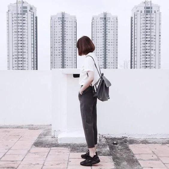 旅游街拍不会摆Pose?6招教你拍美照