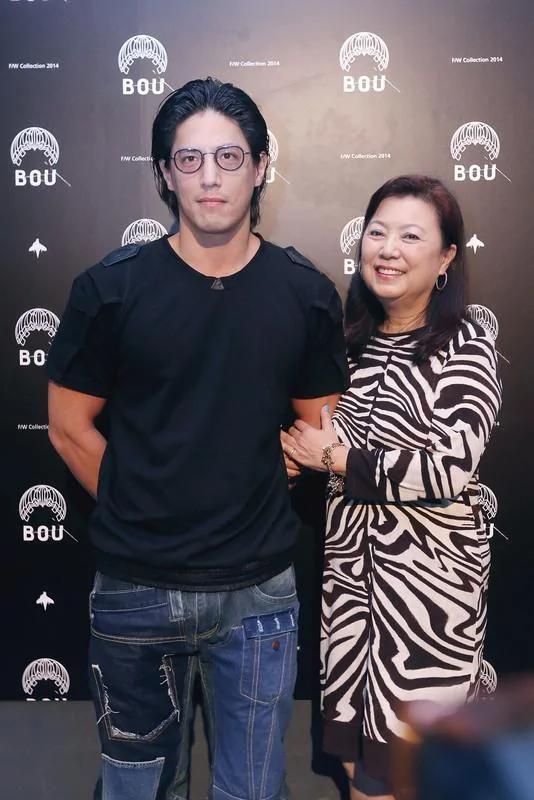 【揭秘】邓丽君歌曲被禁播源于西山会议 拿破仑与希特勒的惊人巧合