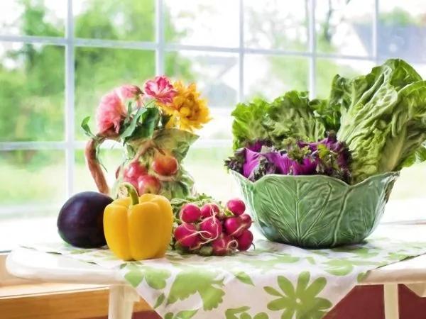 冬季干冷 5种食物、11道食谱缓解便秘