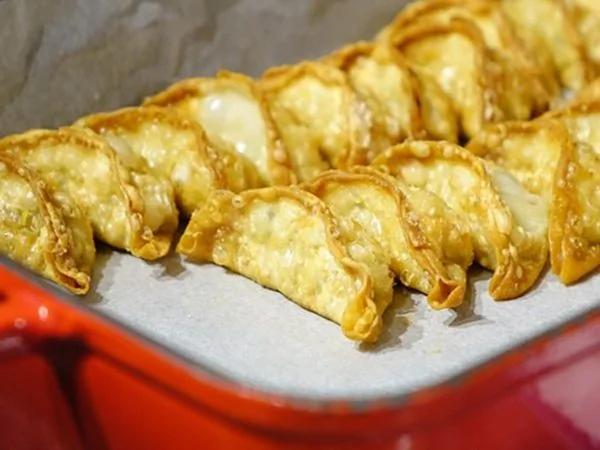 冬至怎样过?一笑而过!冬至:昼最短 夜最长 安人间事;阴至极 阳始生 见天地心