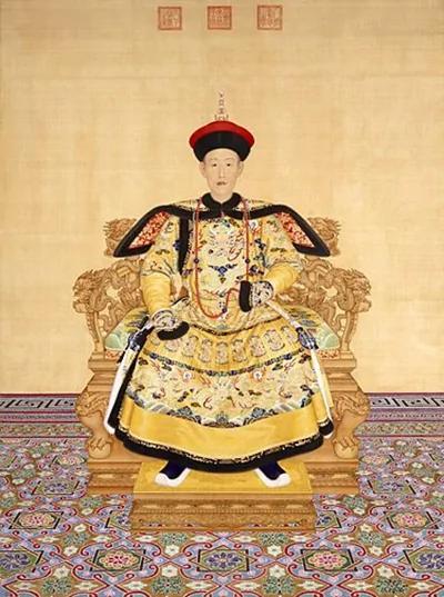 天下事无奇不有 有人辞官归隐 带了十几箱石头出城 乾隆得知:把石头换成真金白银
