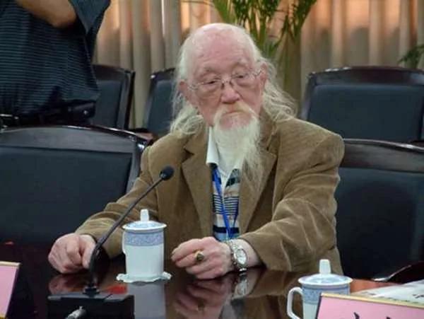 他当过蒋中正的“第一保镖” 一掌打死美国拳王而扬名国际 却遭“这样”对待!
