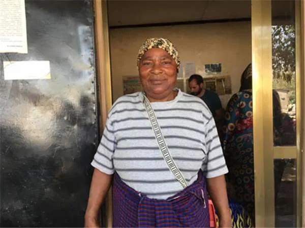 遭家暴的妇女选择扮男装挖矿 致富后被诬陷性侵女性意外曝光真实身份!