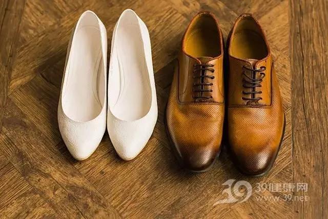 女人的鞋子可说明一些心理私密