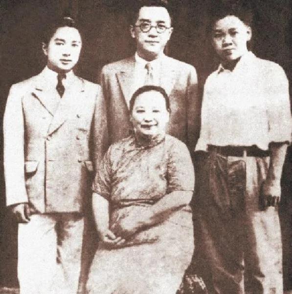 【老照片】一念定生死?聪明的人49年都去了台湾
