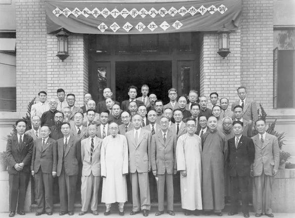 【老照片】一念定生死?聪明的人49年都去了台湾