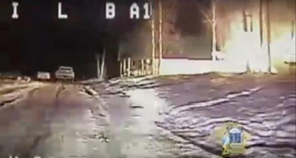 寒夜接警救援 GPS被冻坏 狗狗及时领路 超暖心!