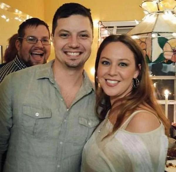终于嫁给你了!癌症新嫁娘完成婚礼开心欢呼 然后安详离世!