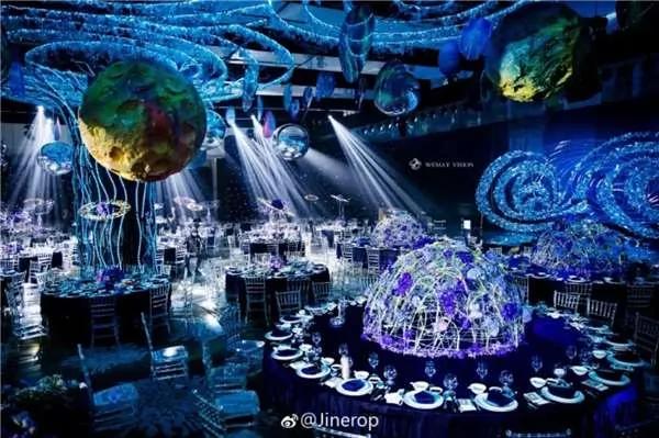 15岁玩股票、17岁开始工作、21岁掌管家族企业 这位身家百亿的富二代与众不同!
