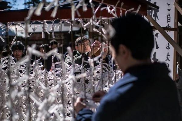 日本人新年的第一件事 大概又是从中国流传过去的习俗