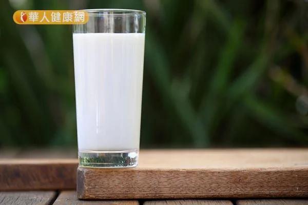 橘子皮、过期牛奶漂白衣物真有效?专家实验结果揭秘