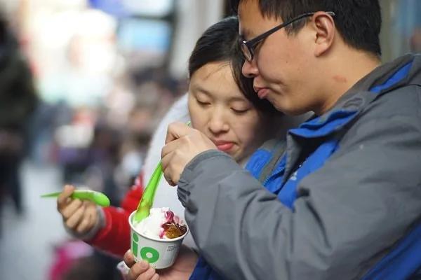 从“郎君”到“老公”:中国丈夫称谓堕落史