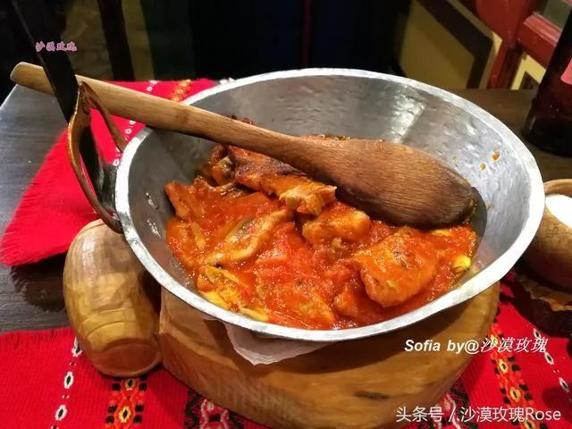 这个欧洲小国景美人少 还与中国有着不解之缘