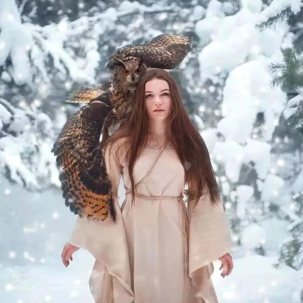 不用PS不加特效 她用生命拍出《美女与野兽》