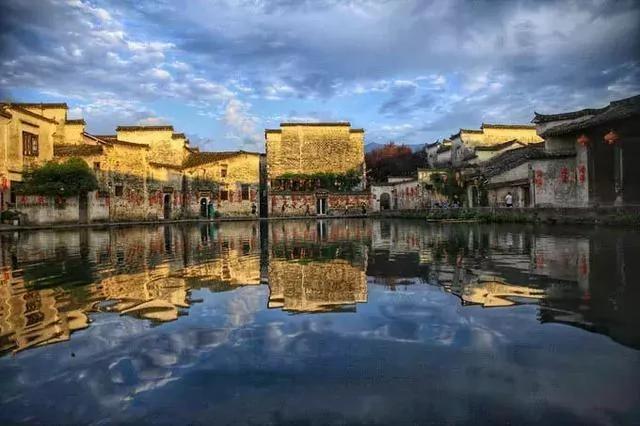 安徽这条中国风公路 处处水墨奇境