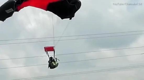 瞬间空中爆炸 女伞兵大难不死之因