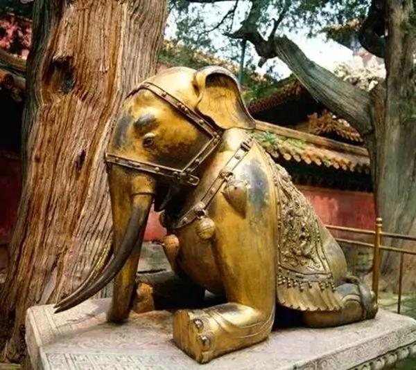 不是每一种动物都能在故宫有一席之地 这些祥禽瑞兽大有来头!