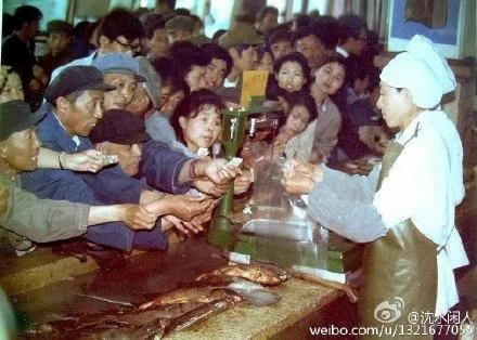 【揭秘】真实历史 厚黑术极致 匪首毛当面对蒋公山呼万岁 振臂高呼中华民国万岁